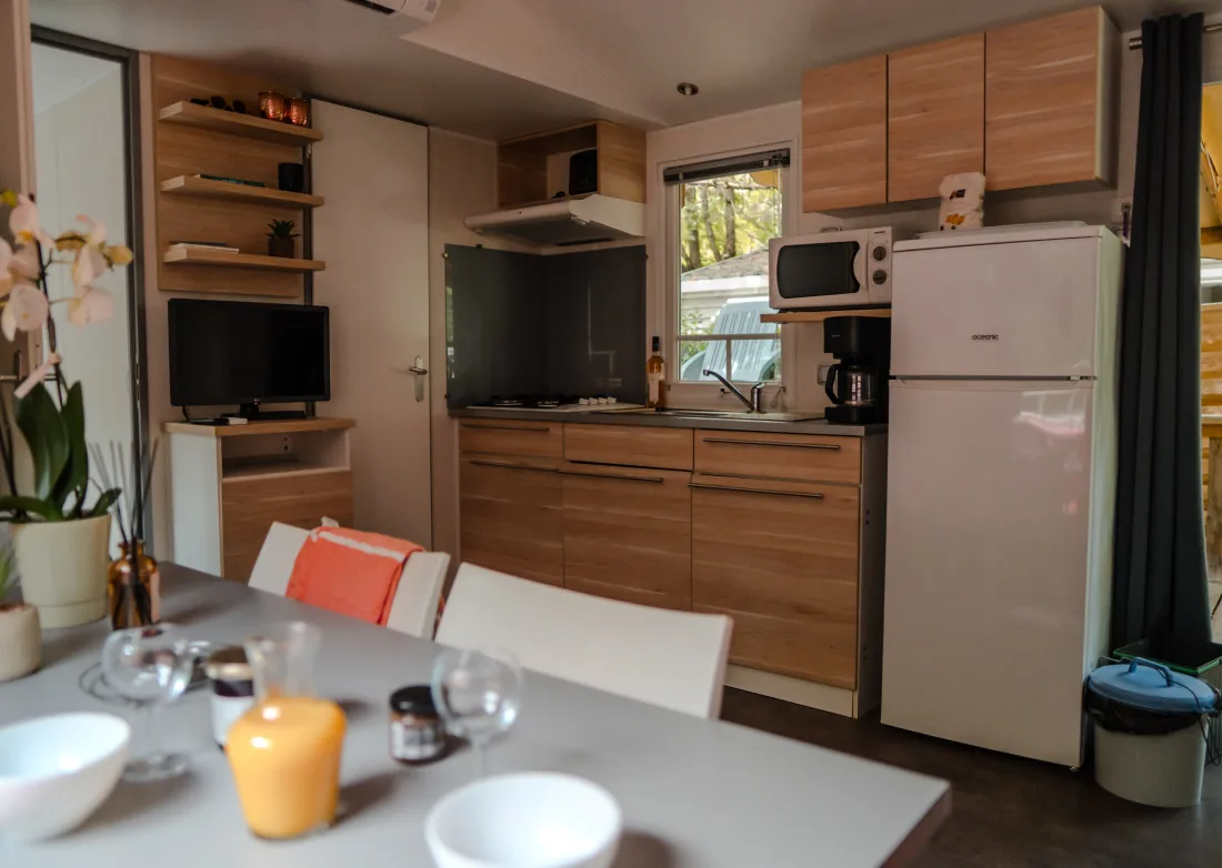 Cuisine équipée d'un mobil-home Family
