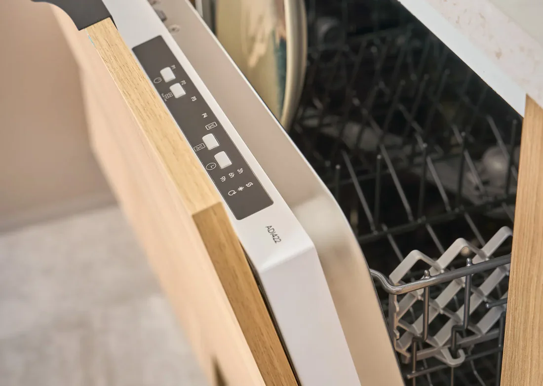 Lave-vaisselle intégré d’un mobil-home Iroise